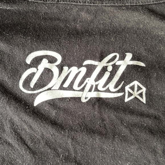 Work Out T-Shirt - Picture 3 of 3